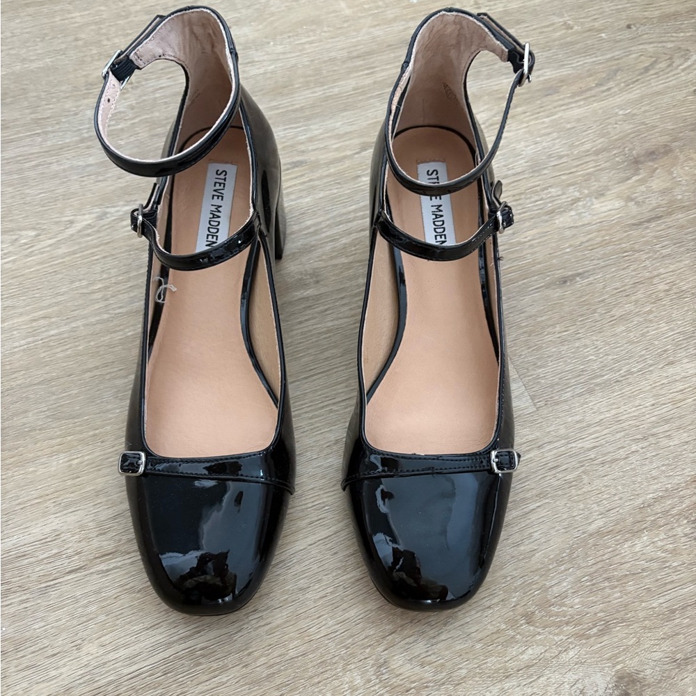 Steve Madden Black Patent Heels